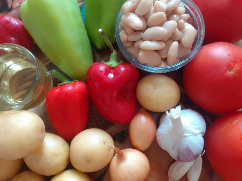 Tocanita de legume cu fasole