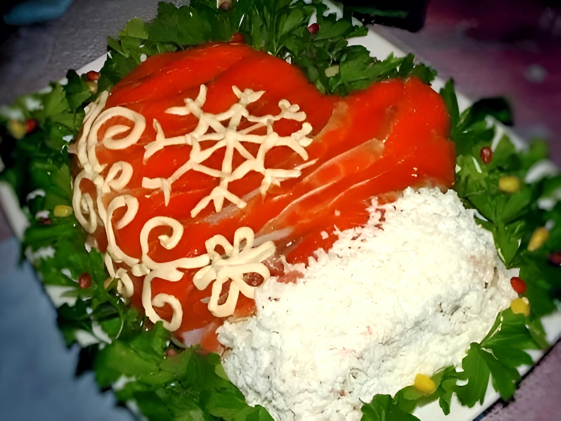 Salată sub formă de mănușa lui Moș Crăciun poza