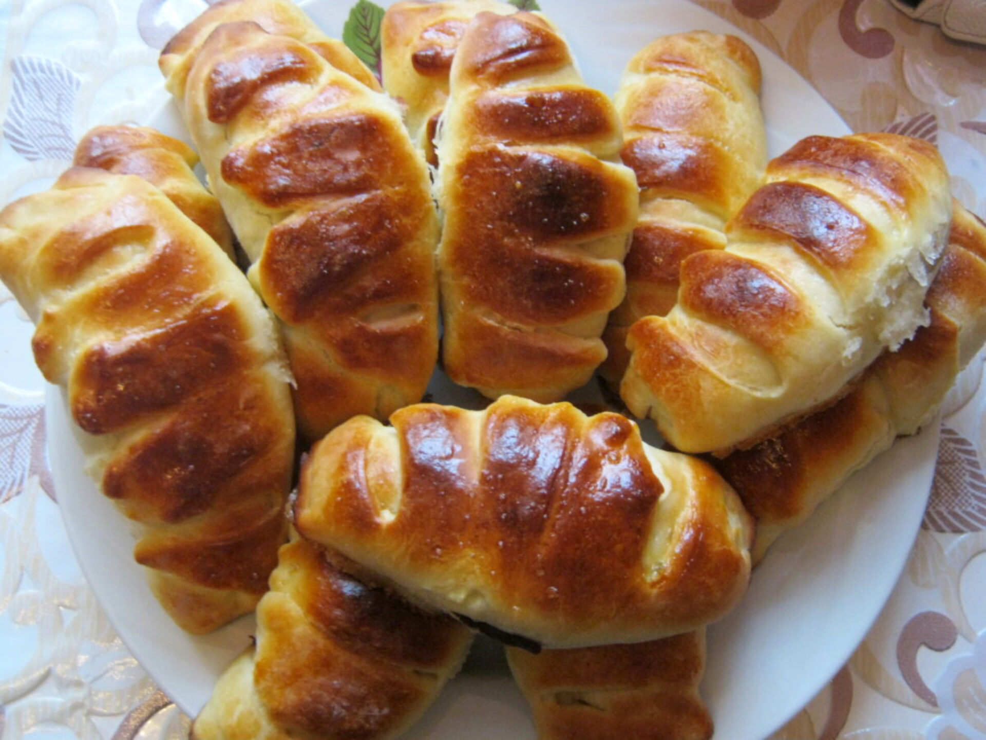 Chifle cu crema de ciocolata poza