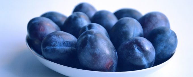 Ce poti sa gatesti din prune poza