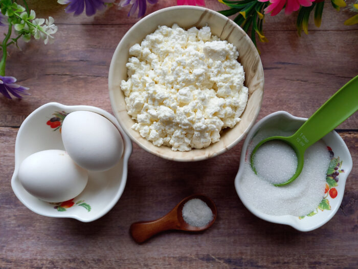 amestecați ingredientele pentru umplutură
