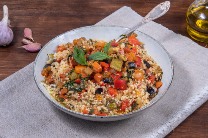 Cuscus cu legume inabusite pentru cina
