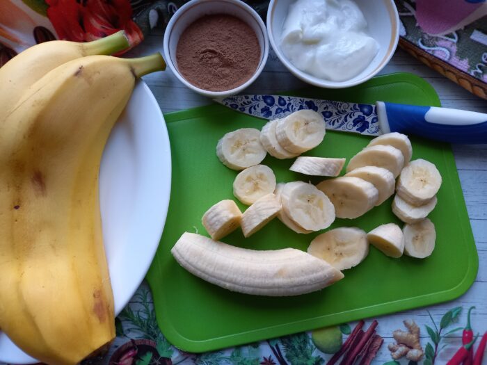 se taie bananele