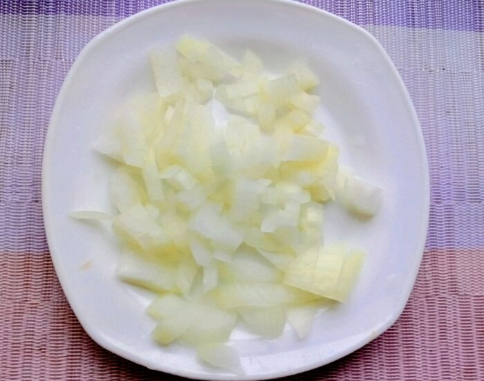 Taiati ceapa marunt