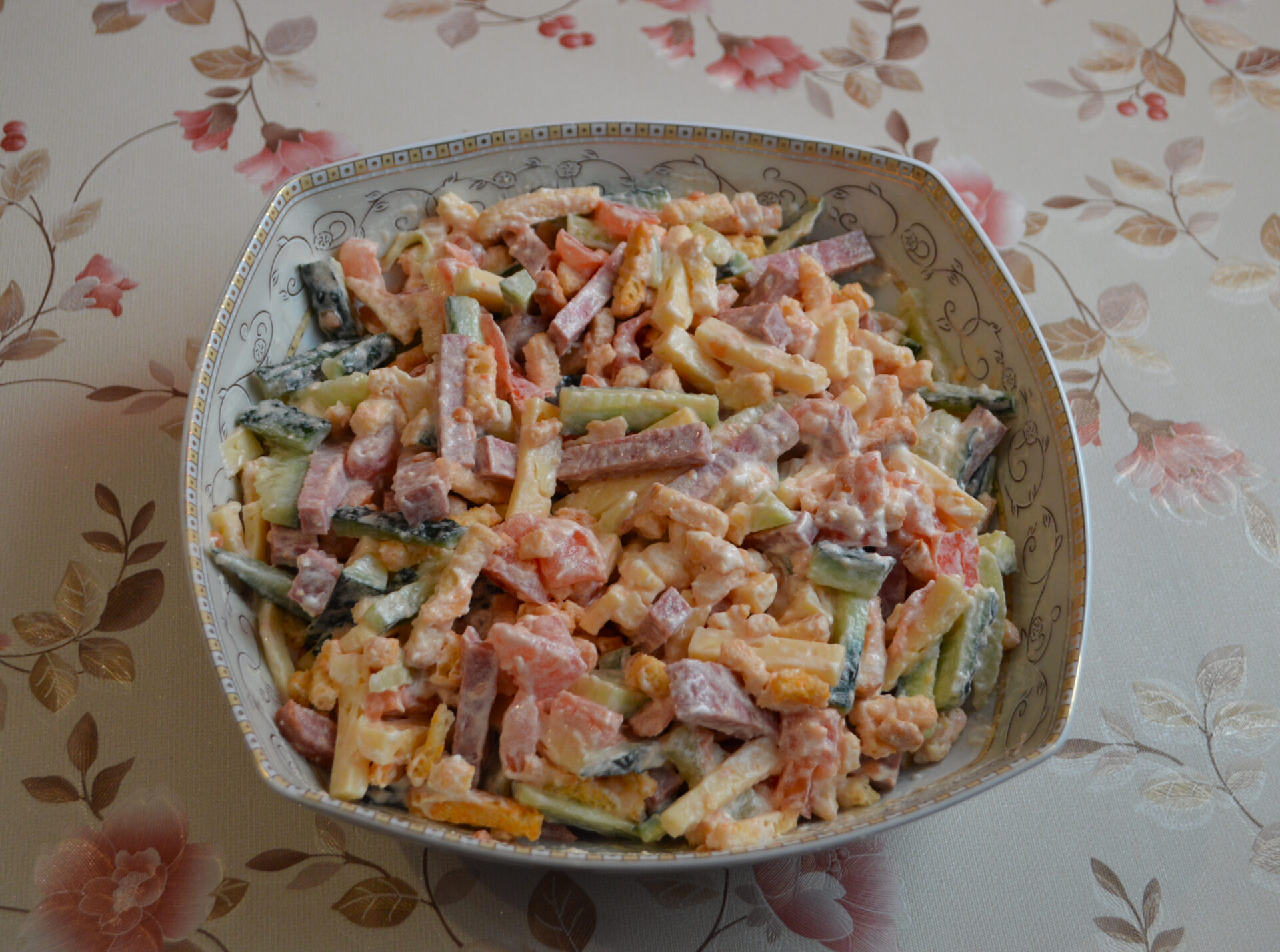 Ensalada con picatostes