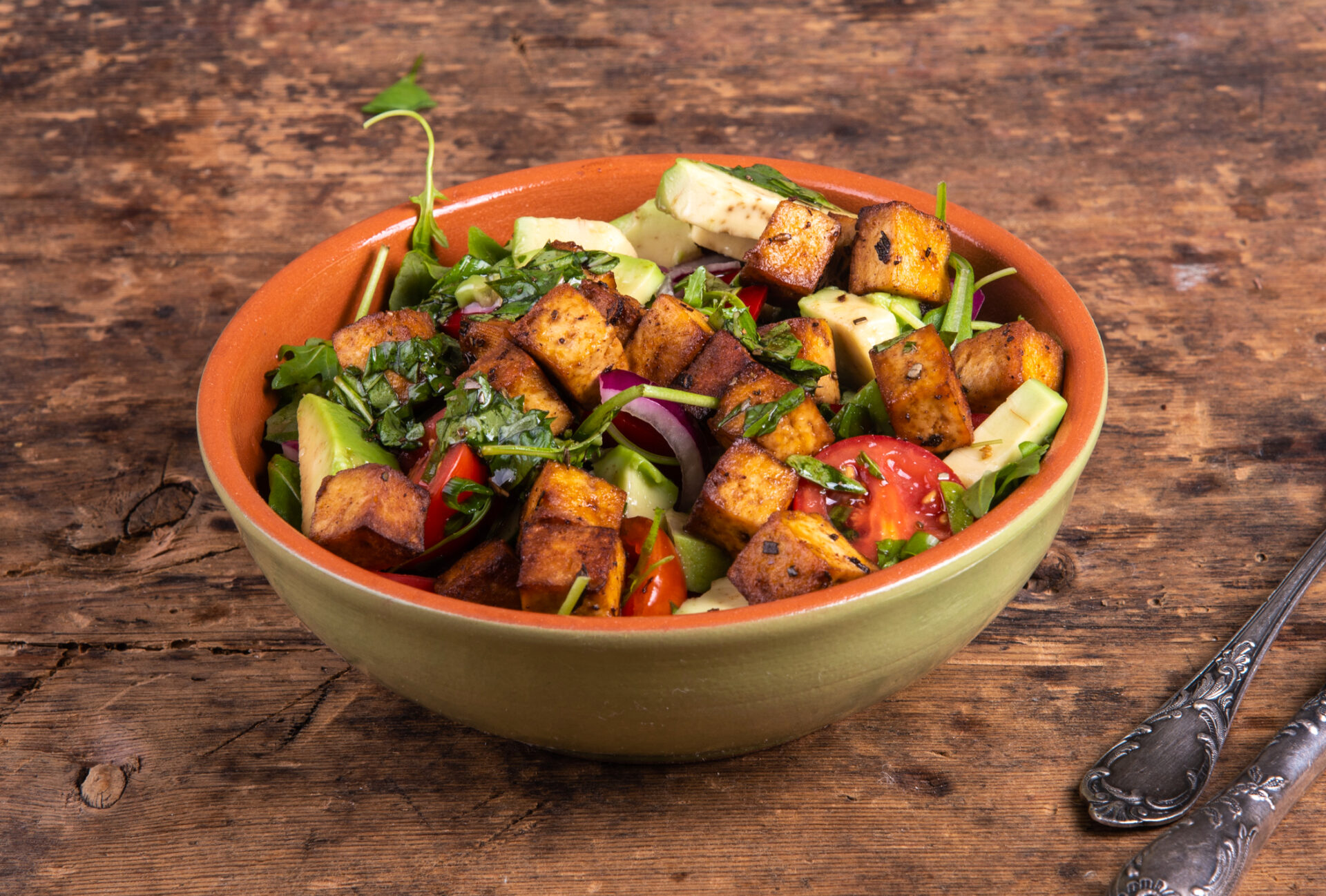 Crispy tofu and avocado salad