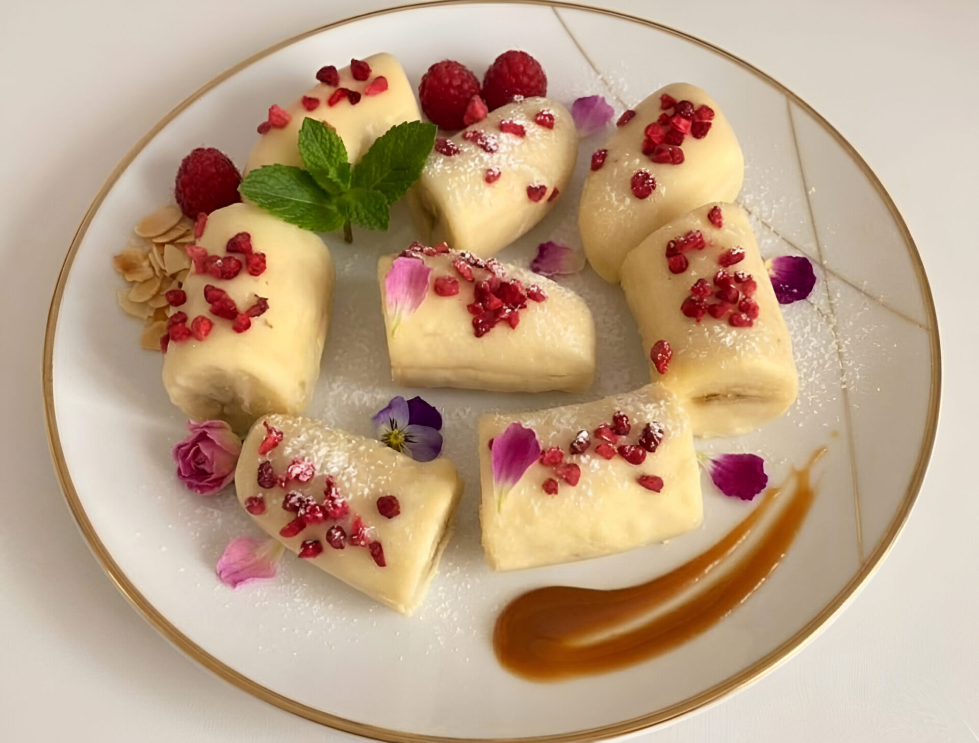 White Chocolate-Dipped Bananas