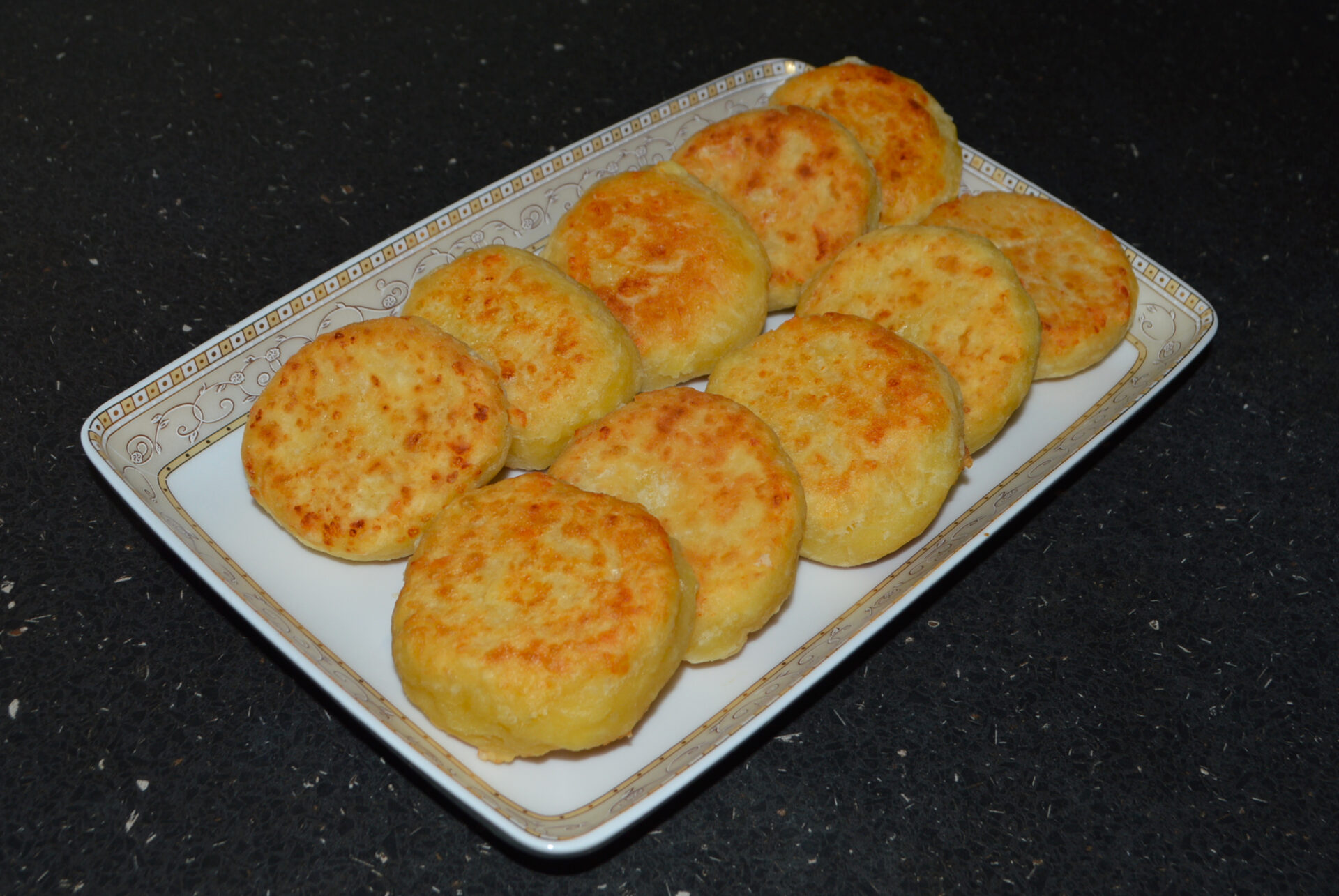 Savory Telemea Cheese Fritters (Romanian Papanasi-Style)