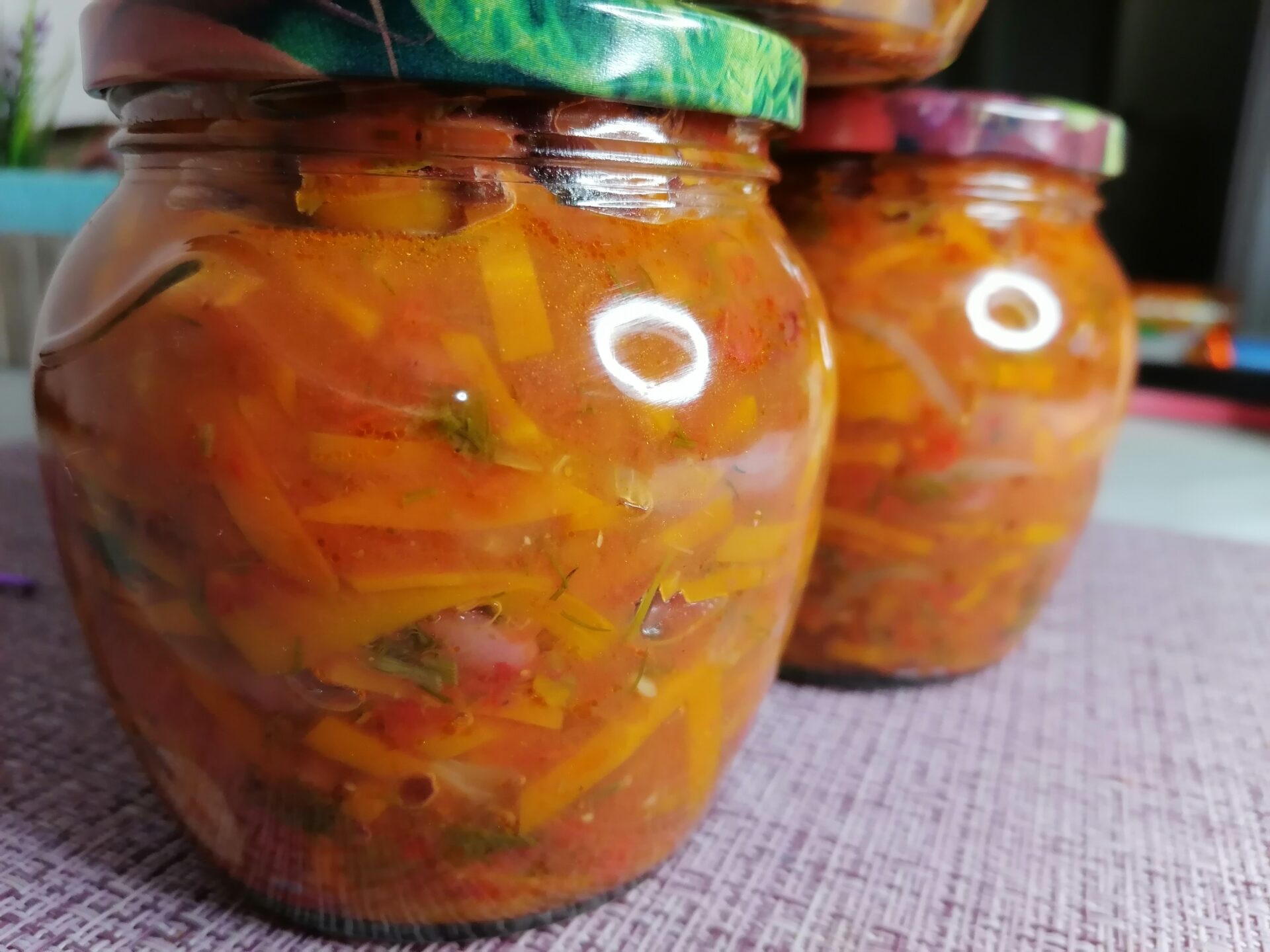Заготовка на зиму с фасолью и овощами